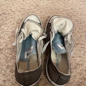 All stars converse used but in really great condition. They are double tongue